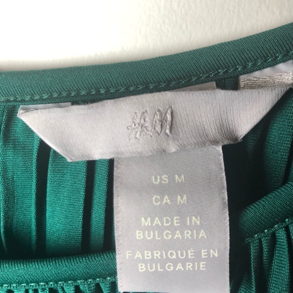 H&M Pleated Emerald Green Dress - Picture 10 of 11